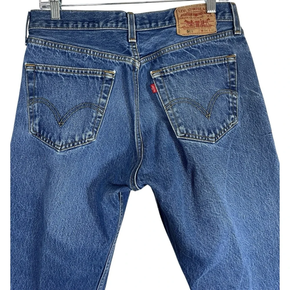 VTG LEVI'S Original 501 34x31‎ Mens Jeans Straight Button Fly Med Blue Wash Y2K